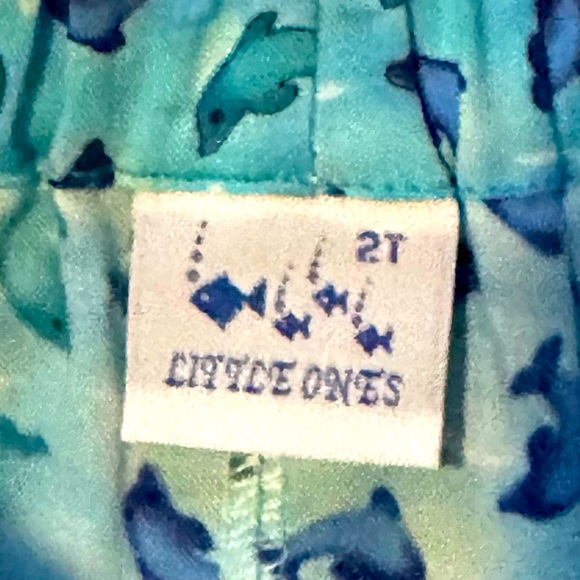 Little Ones 2 Piece Dolphin Beach Set - White Tee & Dolphin Shorts -Size 2T -NWT - Picture 6 of 6